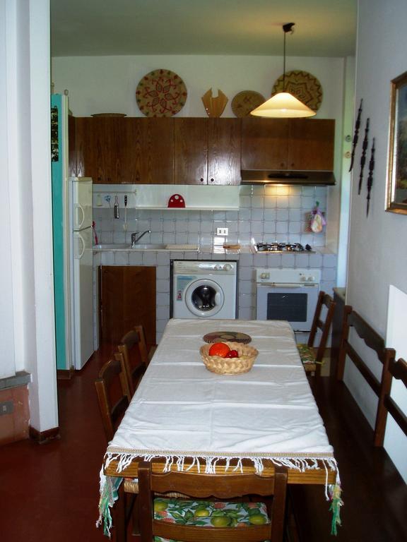 Il Geranio Villa Tirrenia Ruang foto