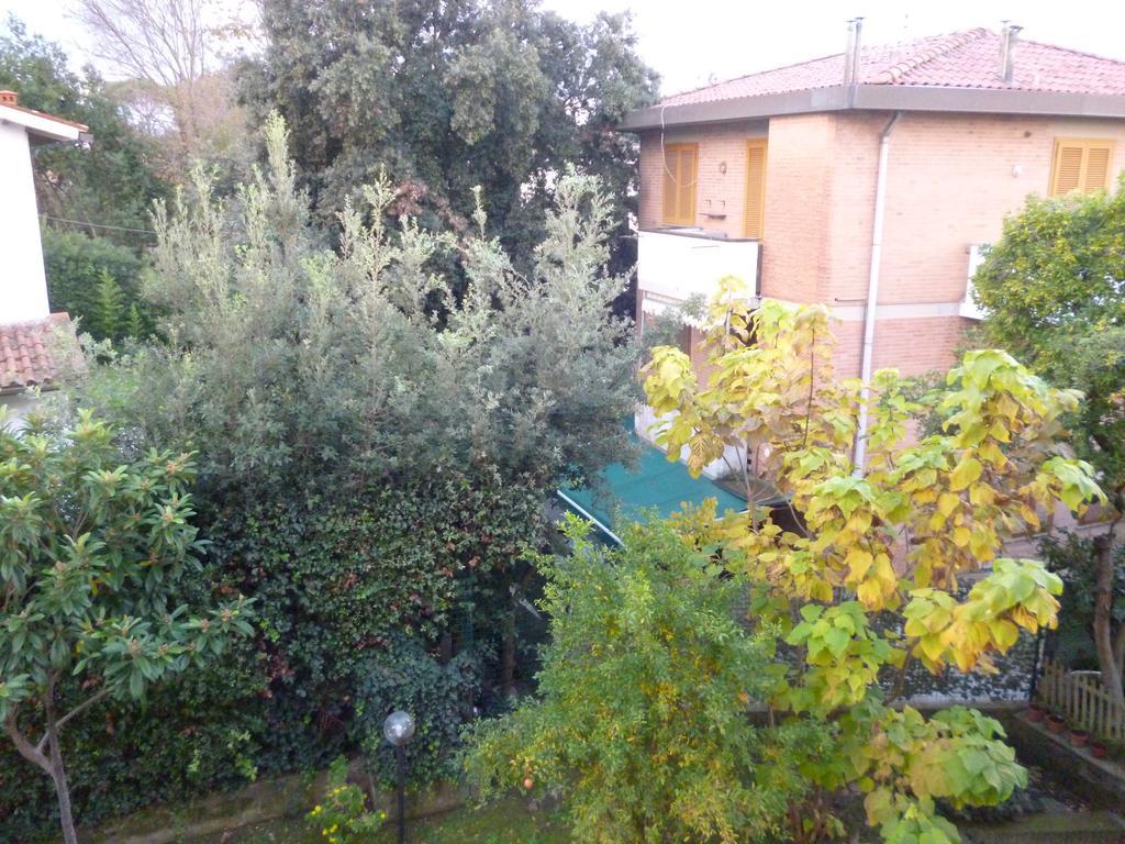Il Geranio Villa Tirrenia Bagian luar foto